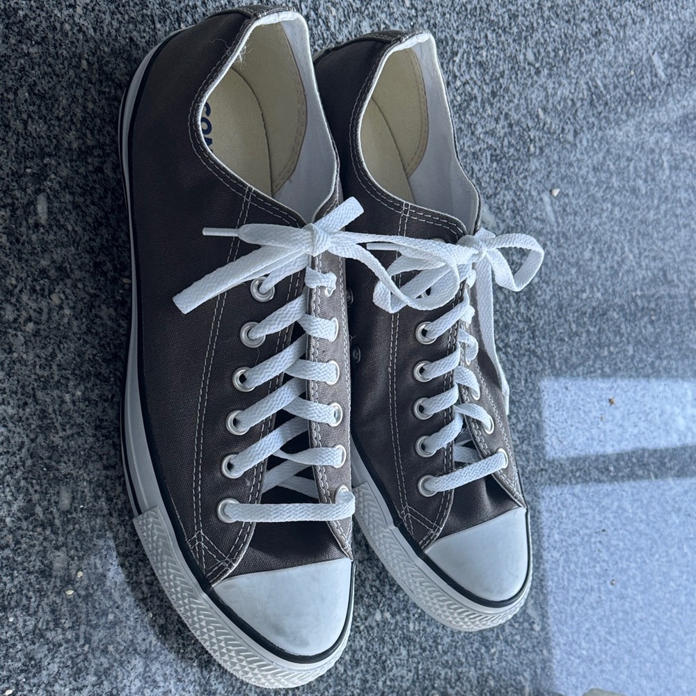 Converse Men's Charcoal and White Sneakers